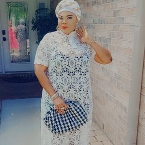 Meet your Posher, Olatundun ajibola